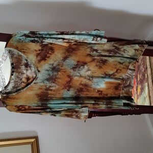 Coin 1804 Women's Tie Dyed 3/4 Length Sleeve Pullover Sz. XL